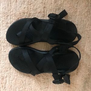 Womens Chaco sandals with toe strap